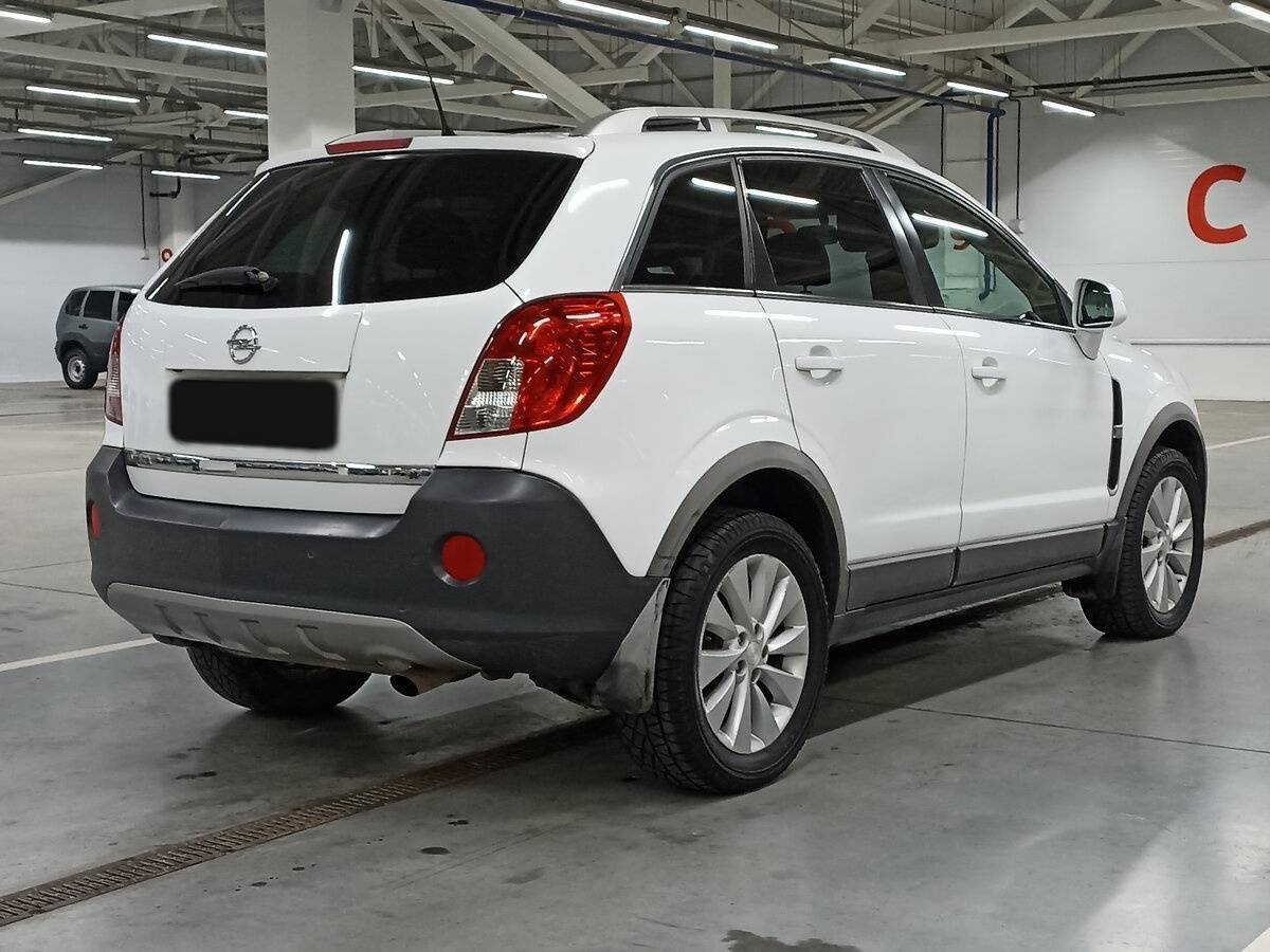 Opel Antara с пробегом — 2013 год. Фото: #4
