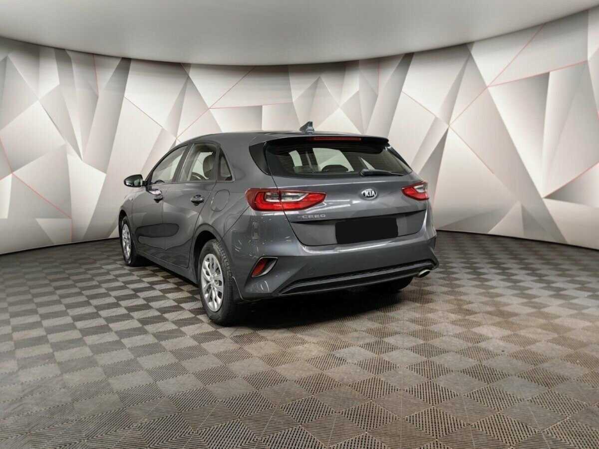 Kia Ceed с пробегом — 2018 год. Фото: #3