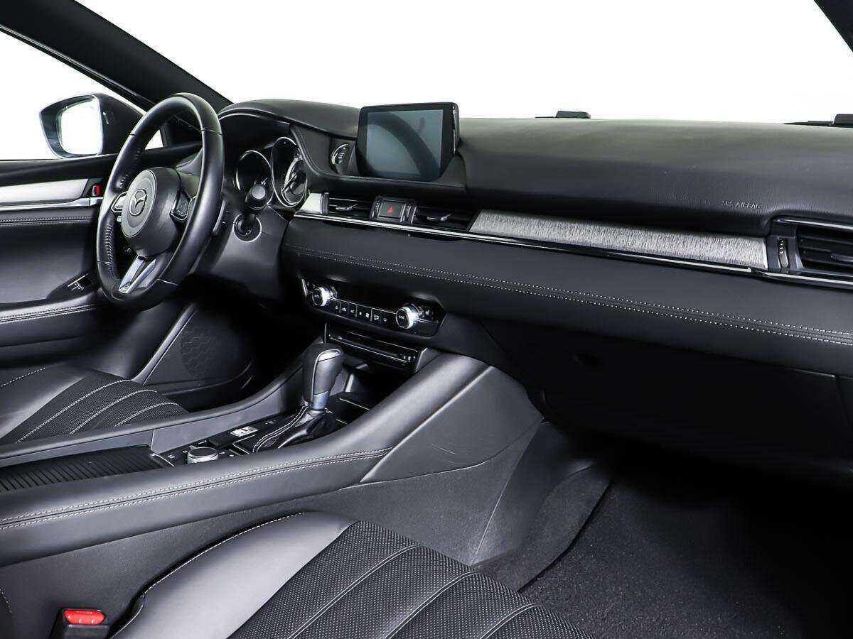 Mazda 6 с пробегом — 2021 год. Фото: #8