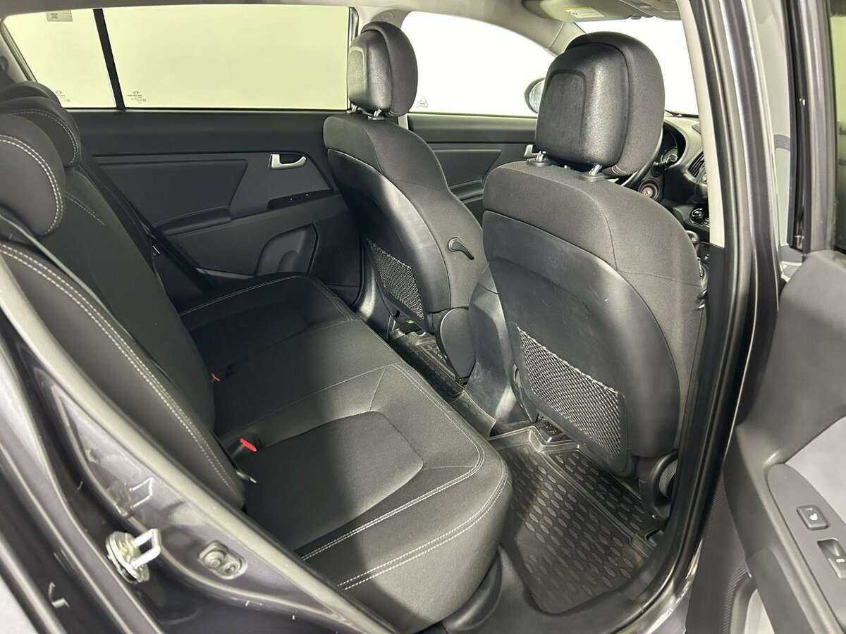 Kia Sportage с пробегом — 2013 год. Фото: #15
