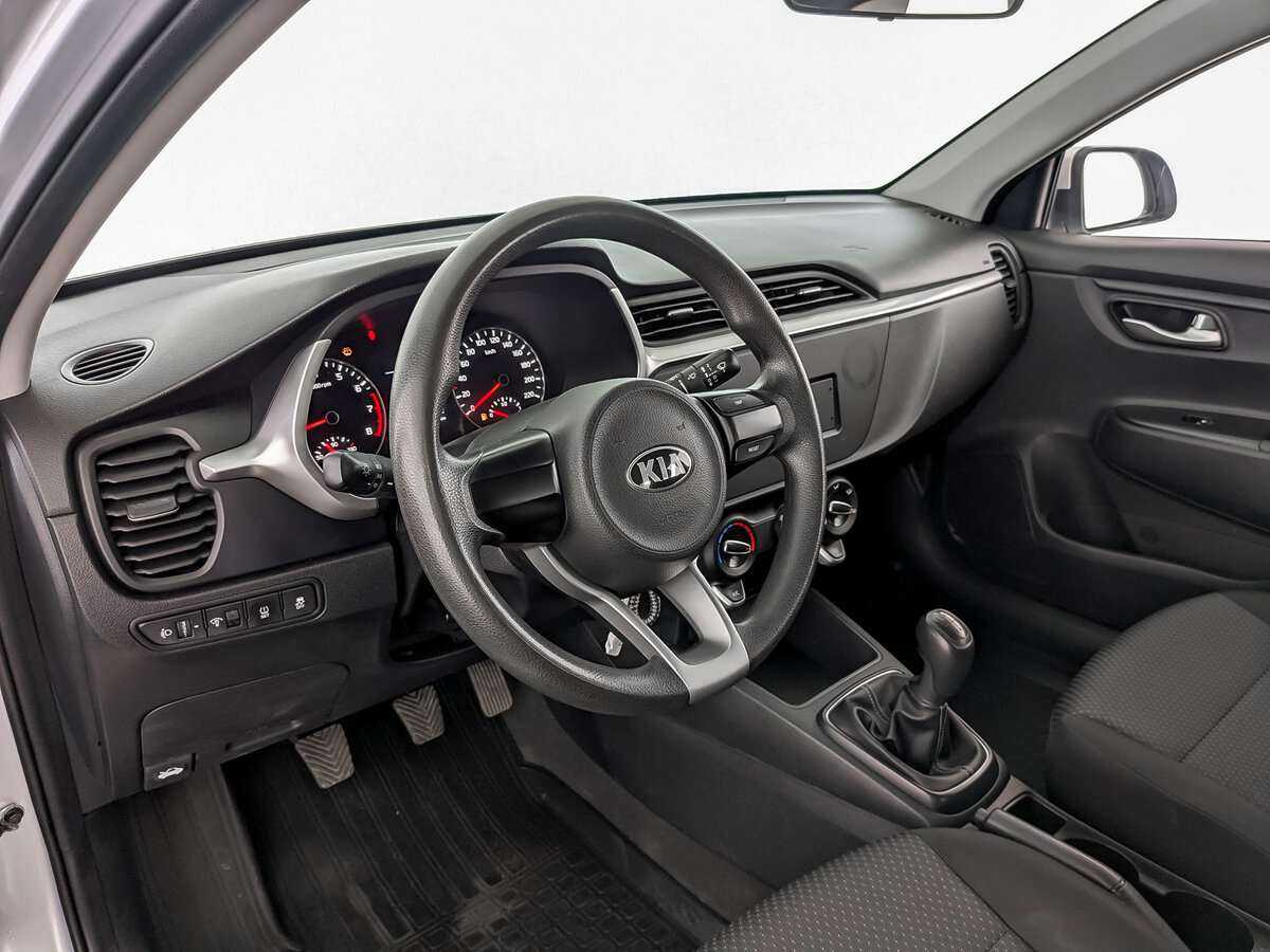 Kia Rio с пробегом — 2021 год. Фото: #15