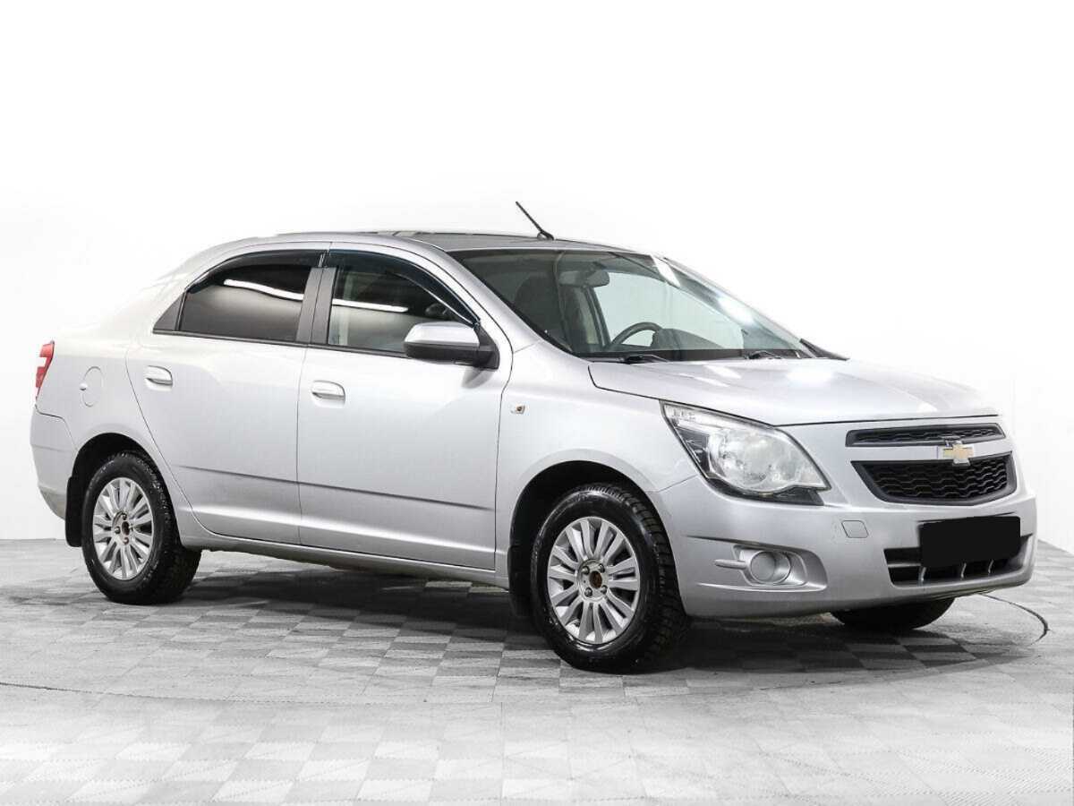 Chevrolet Cobalt с пробегом — 2013 год. Фото: #1