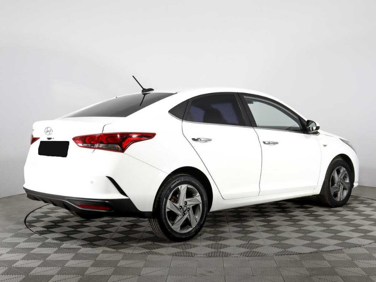 Hyundai Solaris с пробегом — 2020 год. Фото: #4