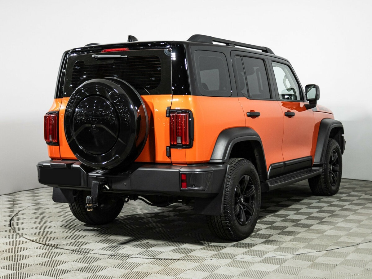 Tank 300 с пробегом — 2023 год. Фото: #3