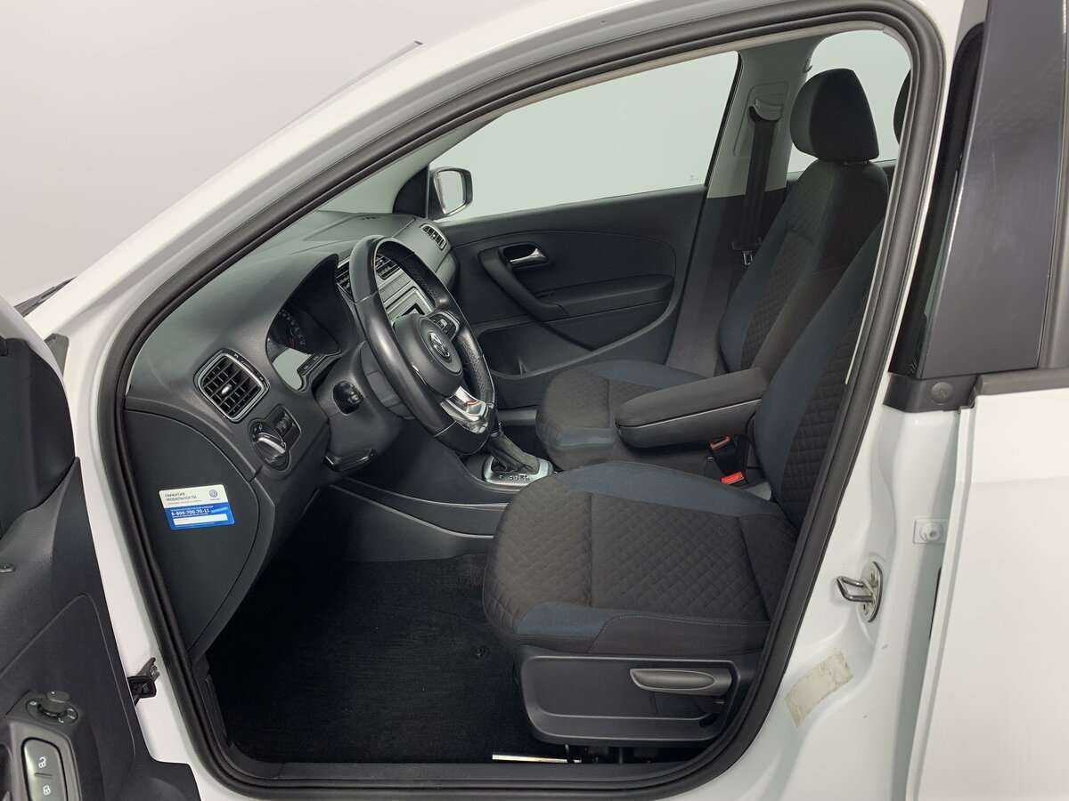 Volkswagen Polo с пробегом — 2020 год. Фото: #9