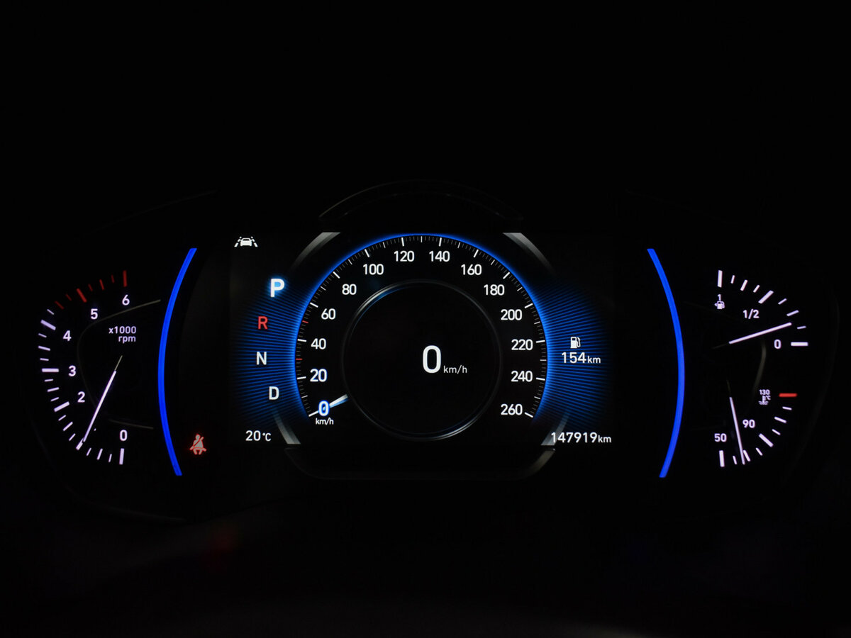 Hyundai Santa Fe с пробегом — 2019 год. Фото: #21