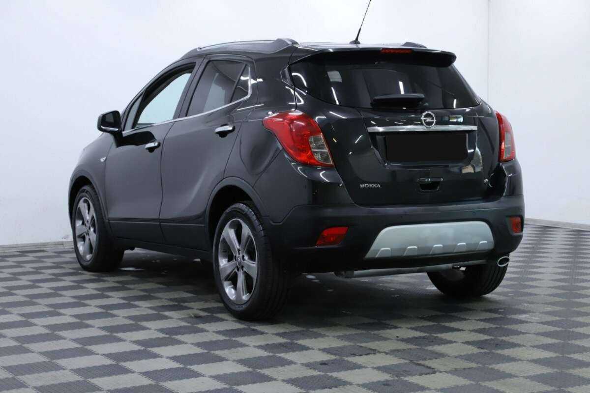 Opel Mokka с пробегом — 2013 год. Фото: #1