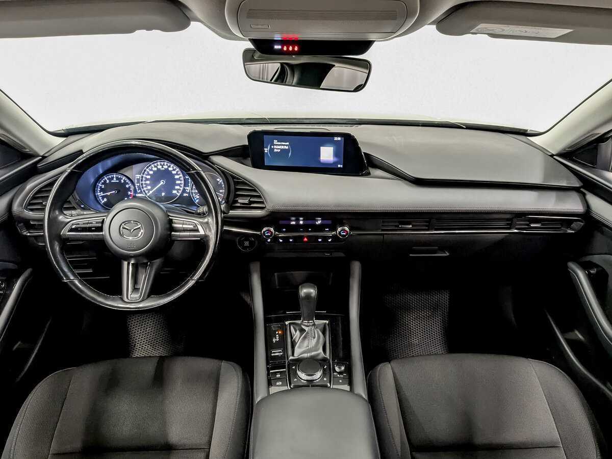 Mazda 3 с пробегом — 2019 год. Фото: #13