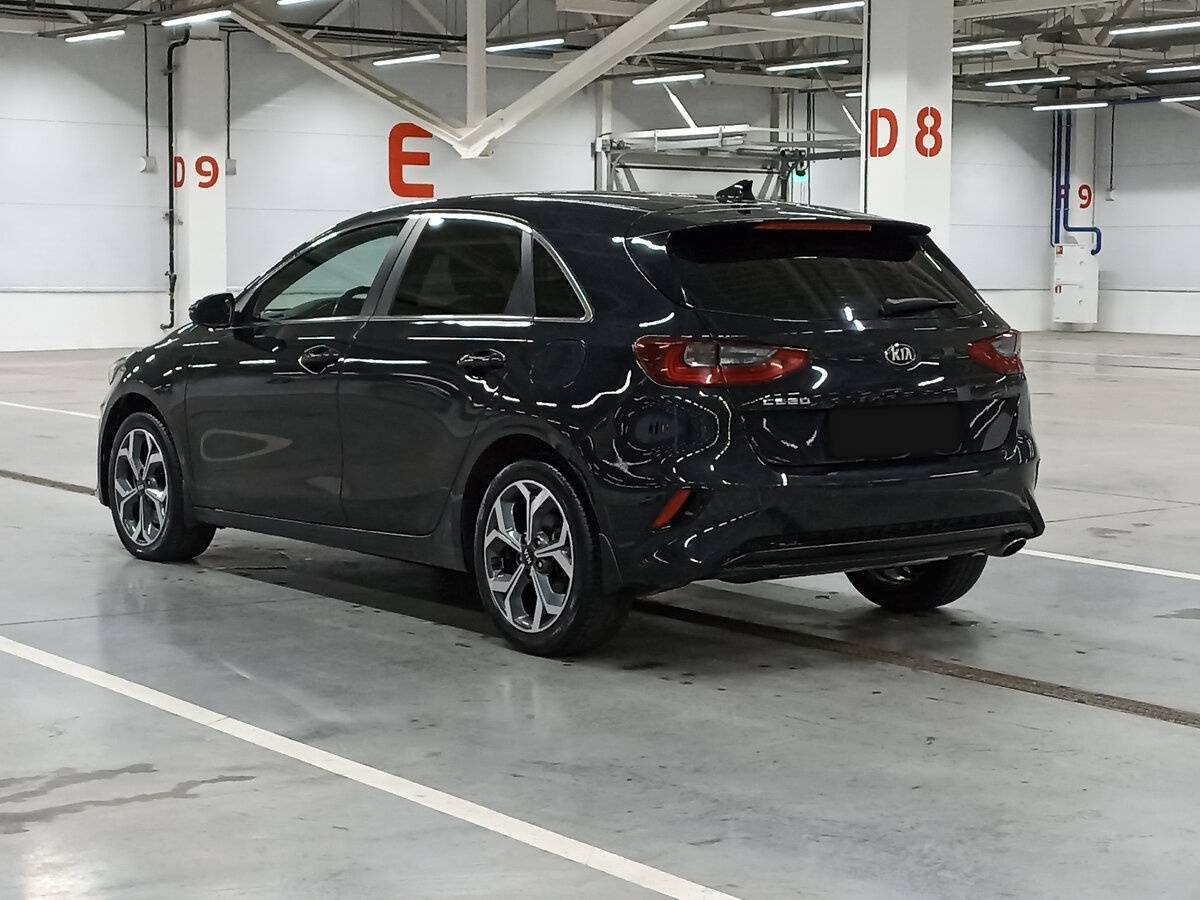 Kia Ceed с пробегом — 2021 год. Фото: #6