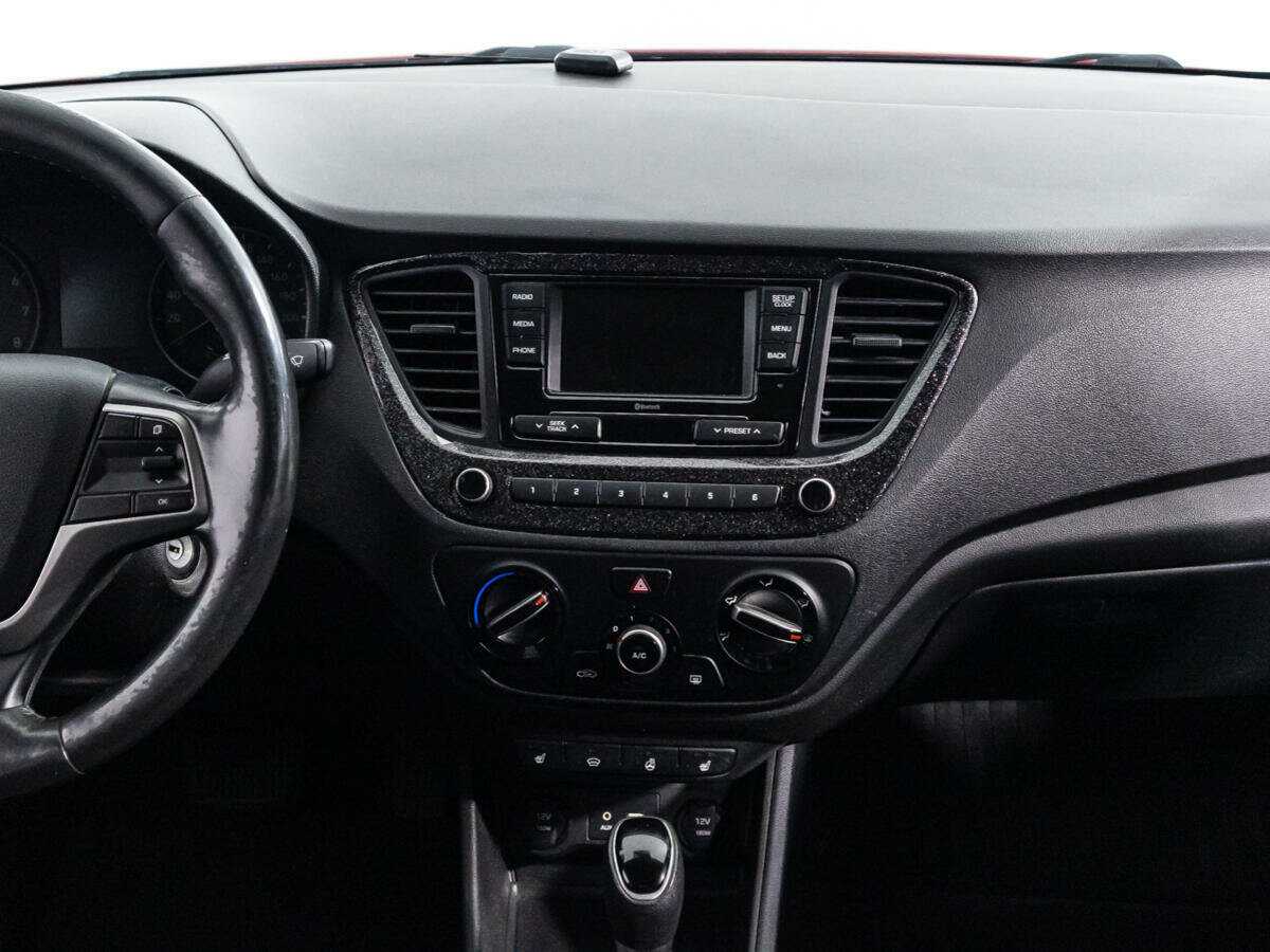 Hyundai Solaris с пробегом — 2018 год. Фото: #13