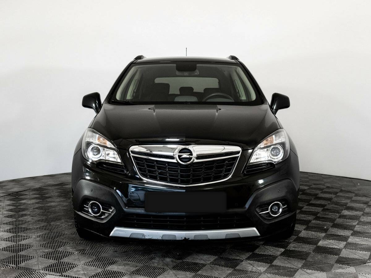 Opel Mokka с пробегом — 2015 год. Фото: #1