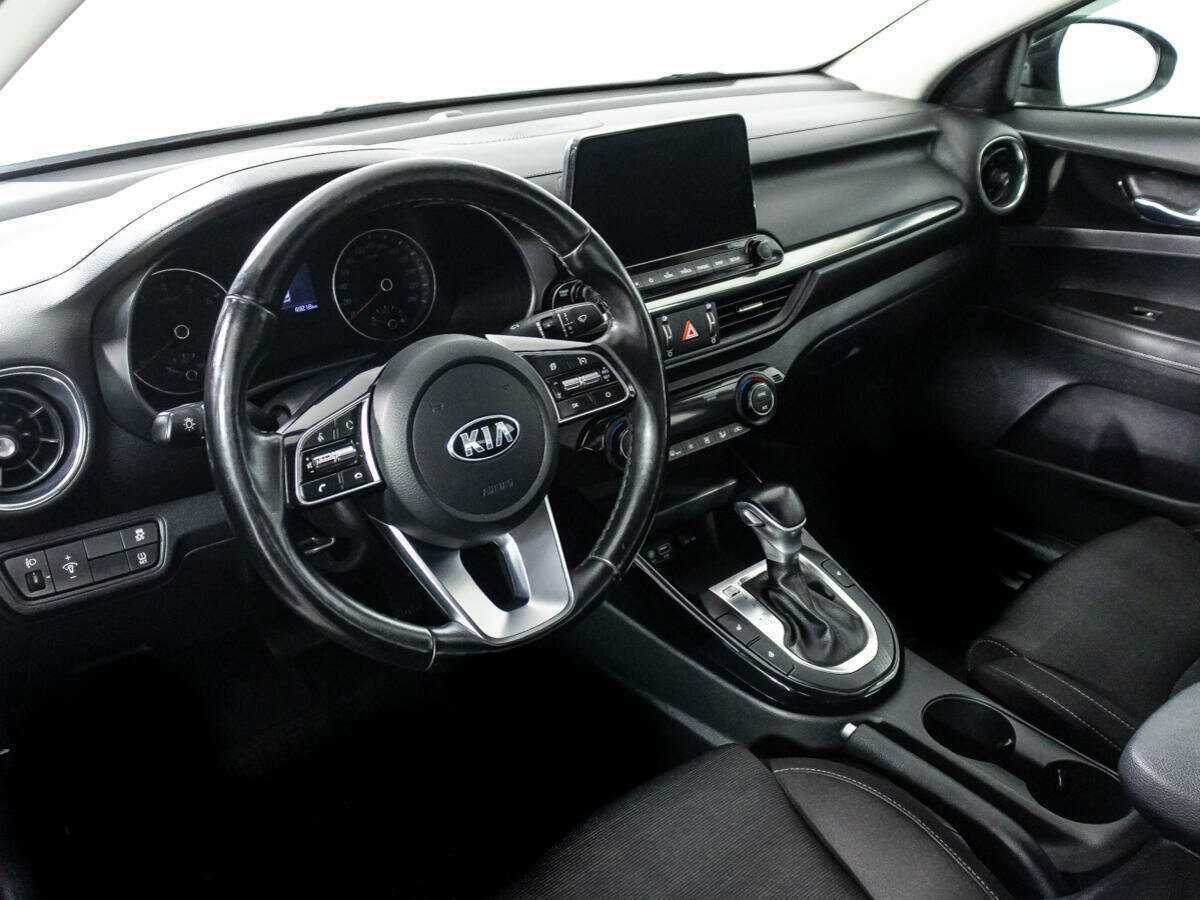 Kia Cerato с пробегом — 2021 год. Фото: #10