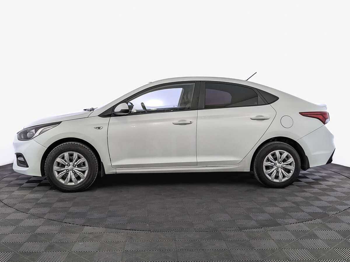 Hyundai Solaris с пробегом — 2019 год. Фото: #7