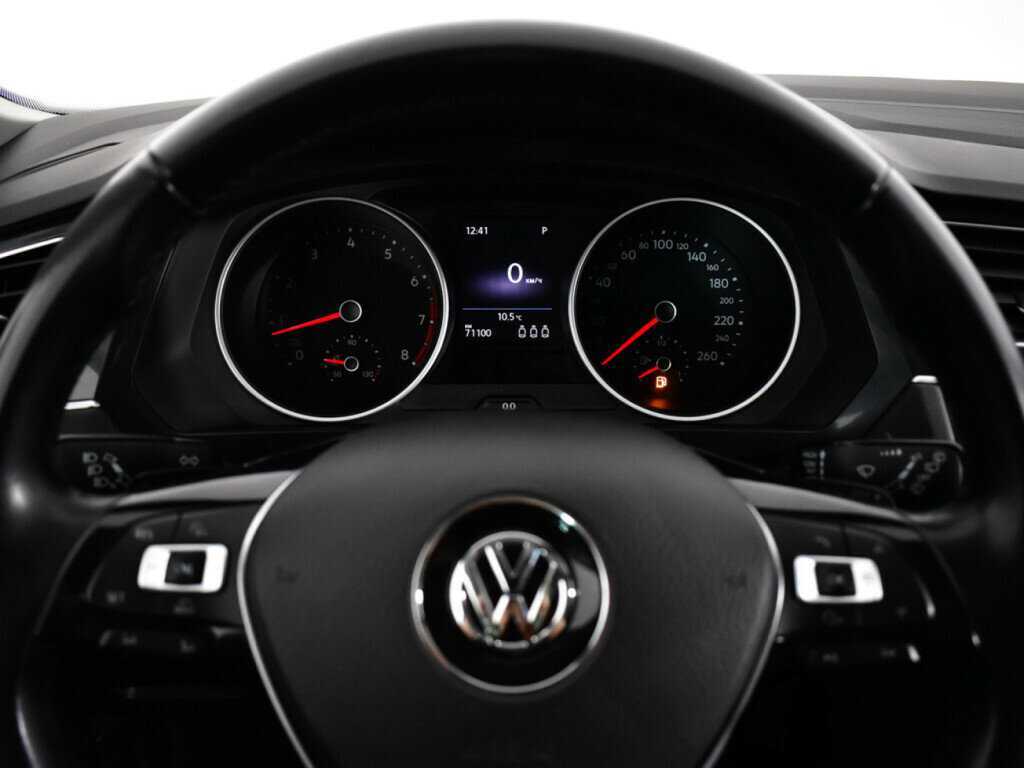 Volkswagen Tiguan с пробегом — 2017 год. Фото: #10