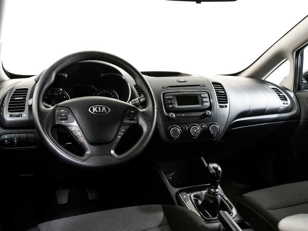 Kia Cerato с пробегом — 2019 год. Фото: #10