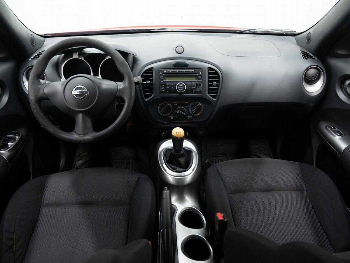 Nissan Juke с пробегом — 2012 год. Фото: #12