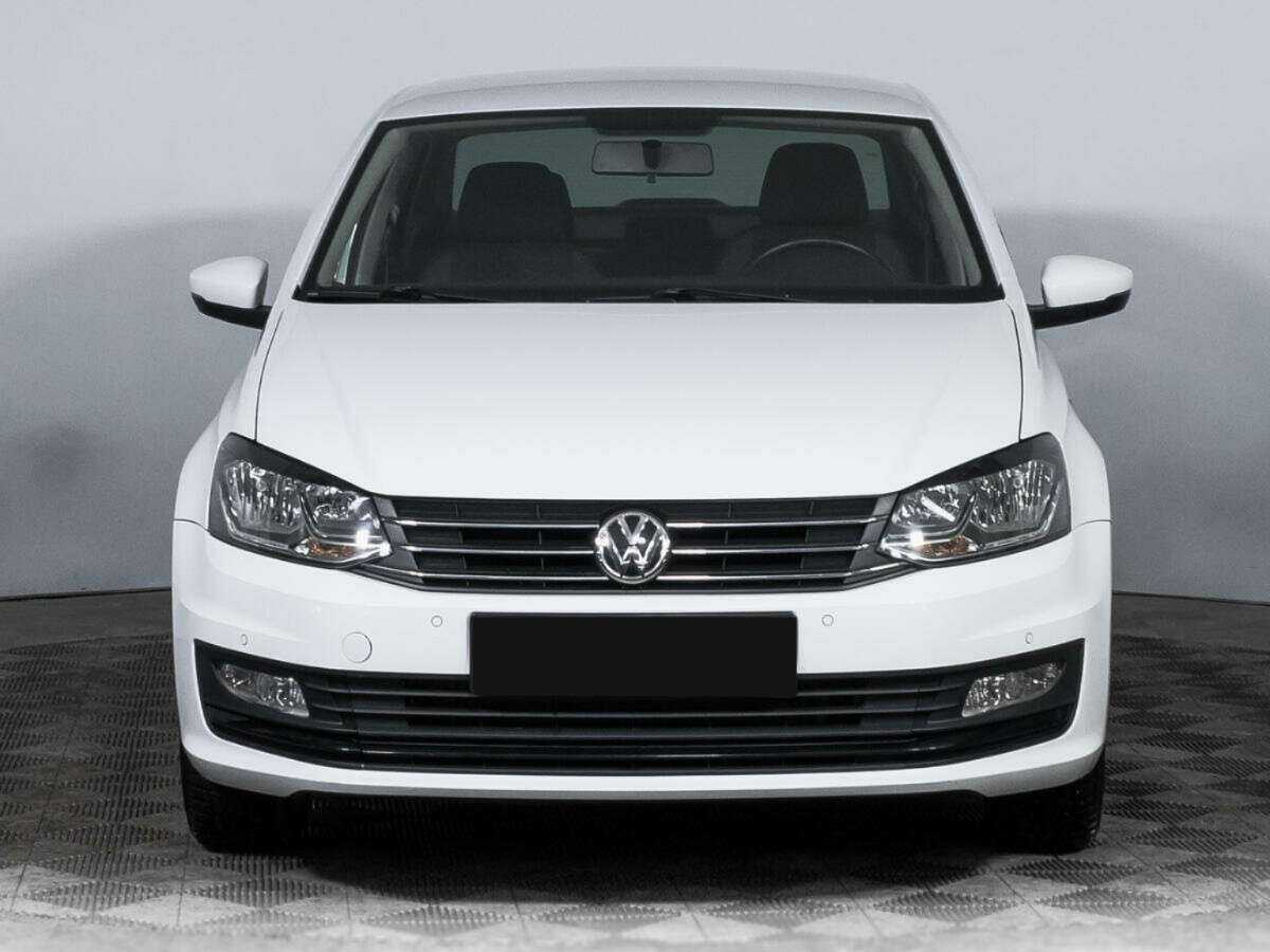 Volkswagen Polo с пробегом — 2020 год. Фото: #1