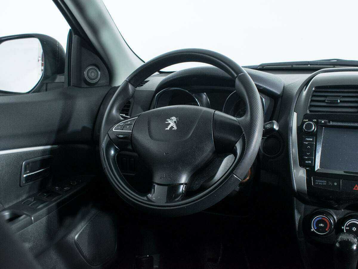 Peugeot 4008 с пробегом — 2012 год. Фото: #11