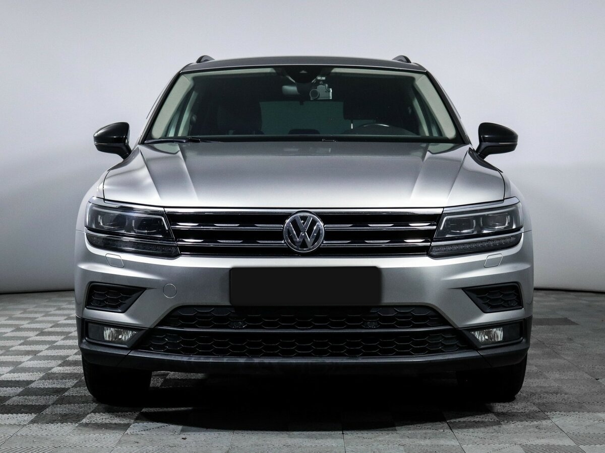 Volkswagen Tiguan с пробегом — 2020 год. Фото: #1