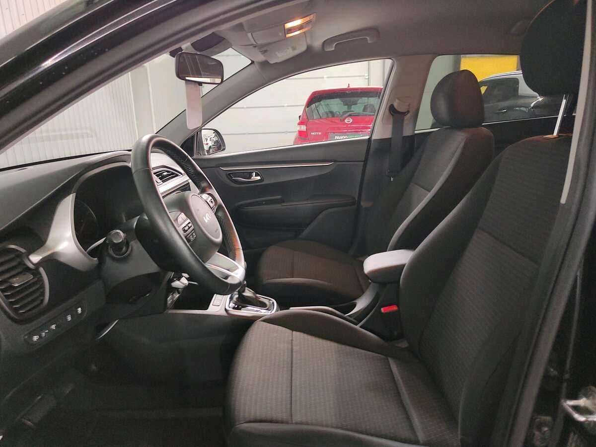 Kia Rio с пробегом — 2021 год. Фото: #10