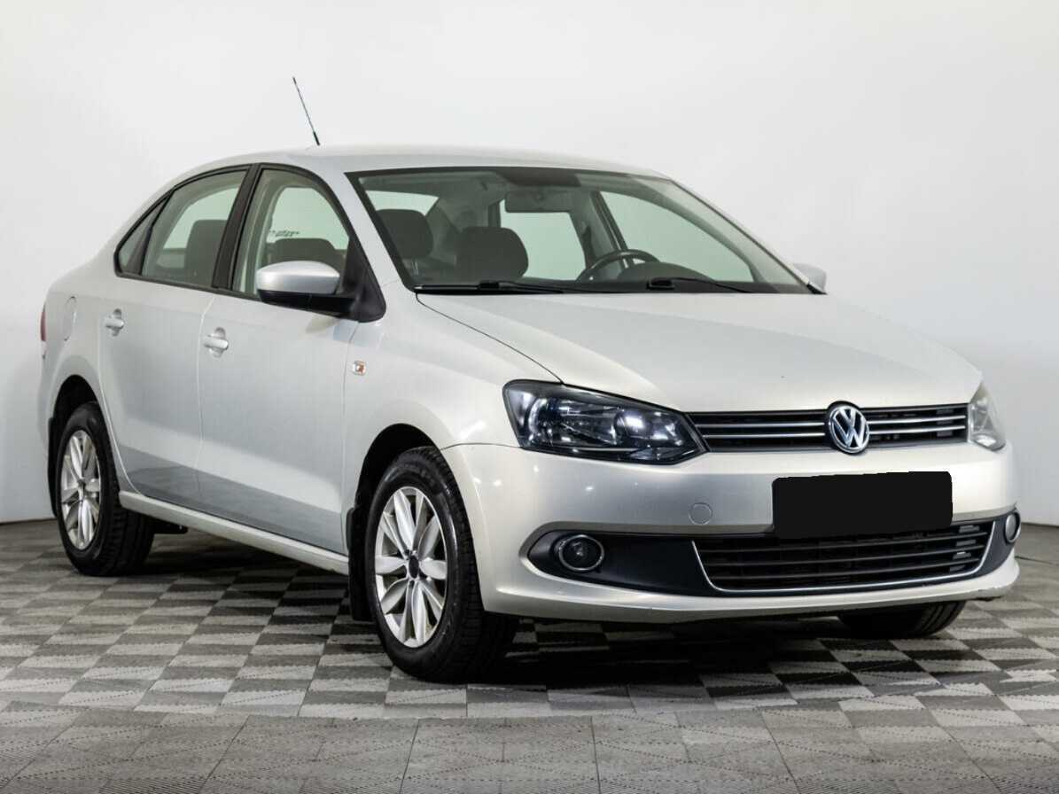 Volkswagen Polo с пробегом — 2013 год. Фото: #2