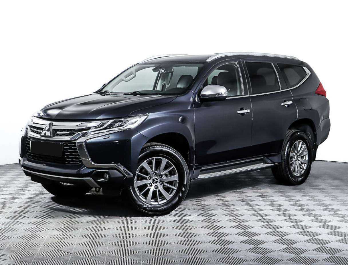 Mitsubishi Pajero Sport с пробегом — 2018 год. Посмотреть фото