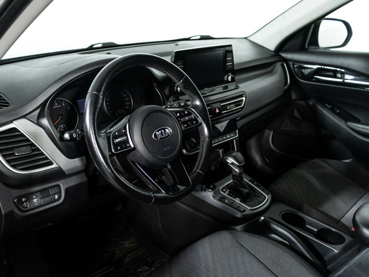 Kia Seltos с пробегом — 2020 год. Фото: #10