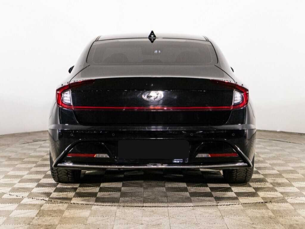 Hyundai Sonata с пробегом — 2020 год. Фото: #5