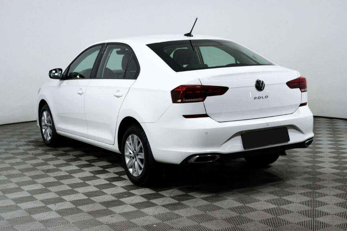 Volkswagen Polo с пробегом — 2020 год. Фото: #6