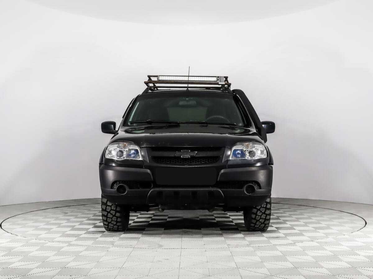 Chevrolet Niva с пробегом — 2016 год. Фото: #1