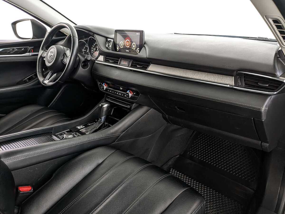Mazda 6 с пробегом — 2019 год. Фото: #8