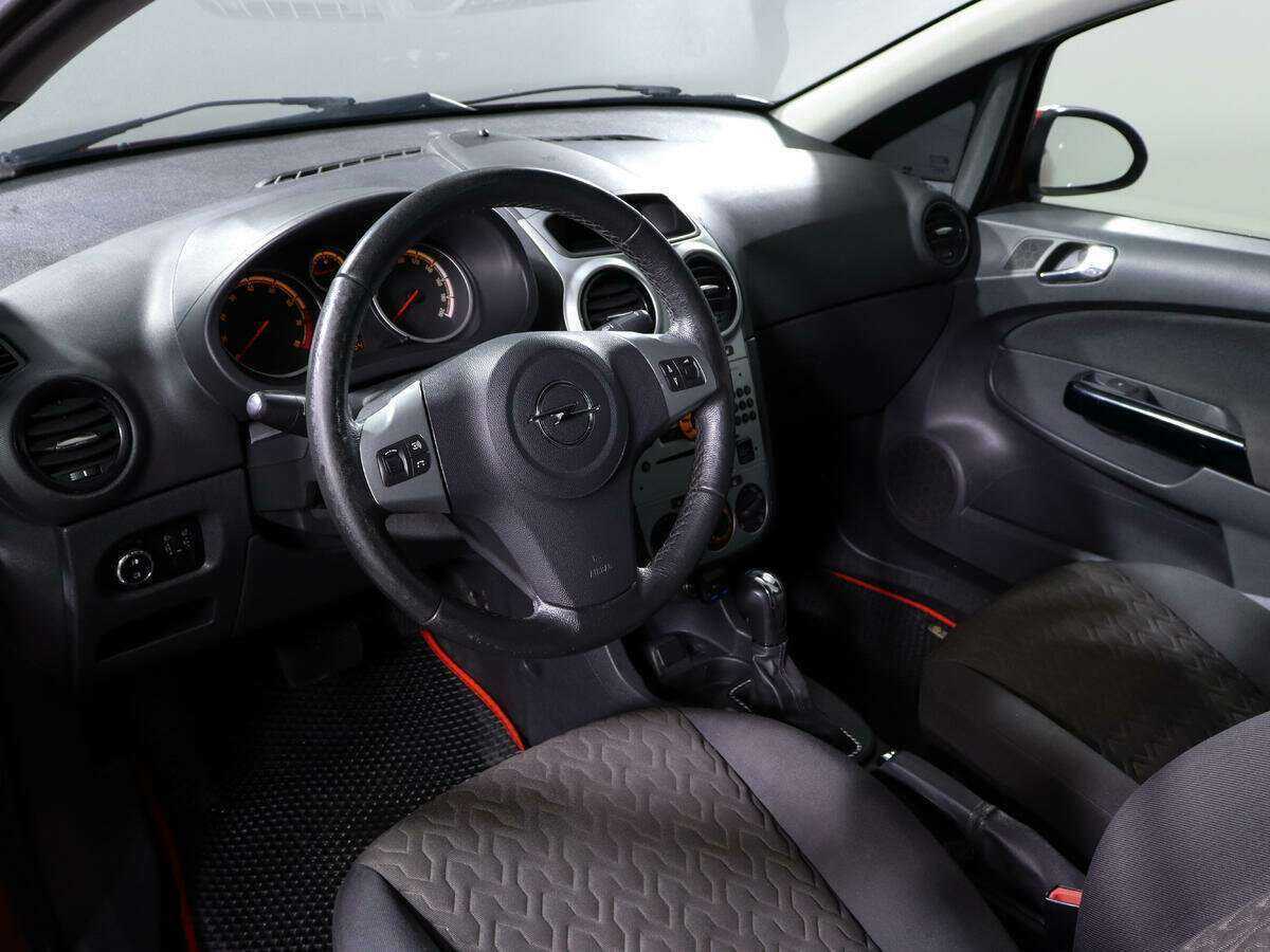 Opel Corsa с пробегом — 2013 год. Фото: #12