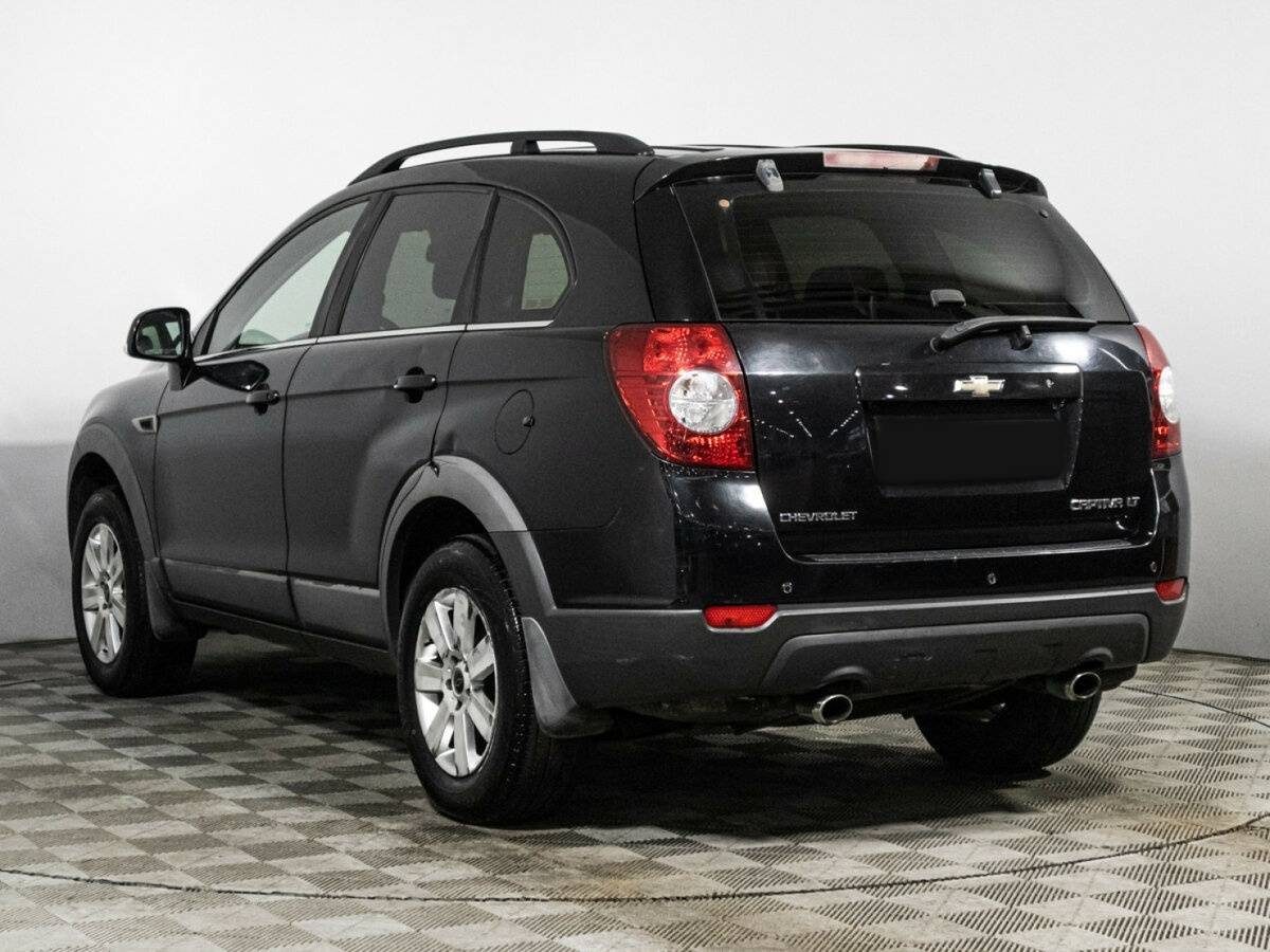 Chevrolet Captiva с пробегом — 2013 год. Фото: #6