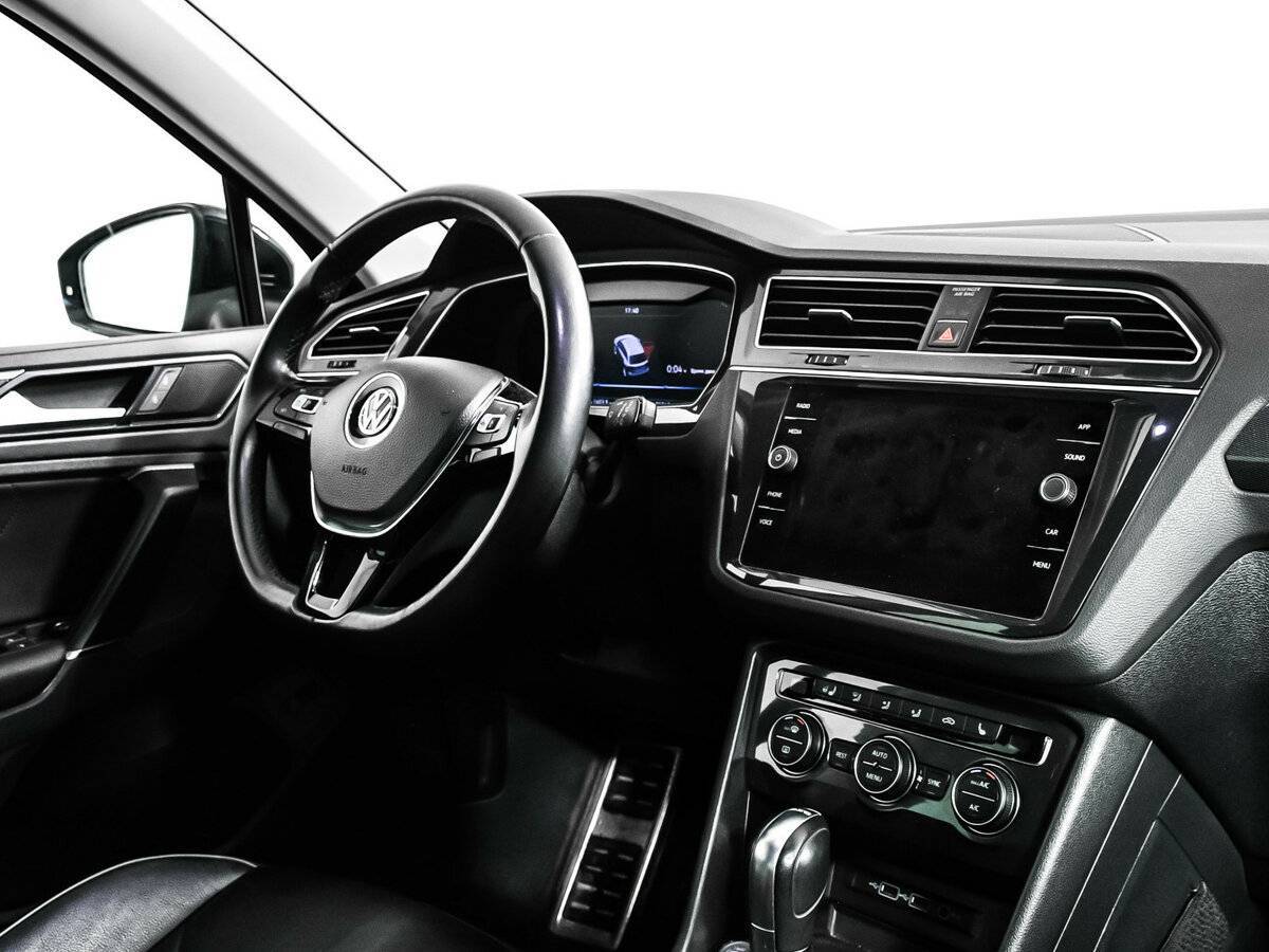 Volkswagen Tiguan с пробегом — 2018 год. Фото: #8