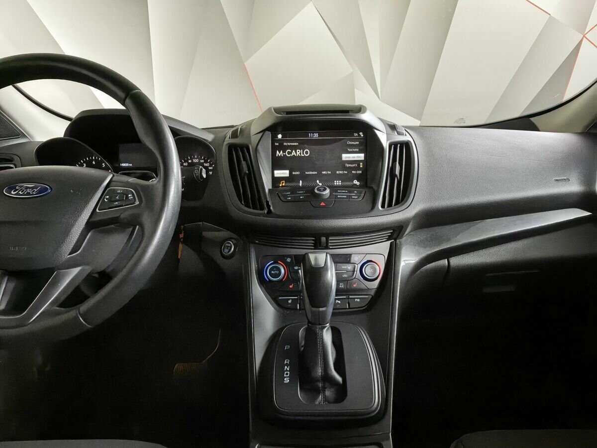 Ford Kuga с пробегом — 2019 год. Фото: #10