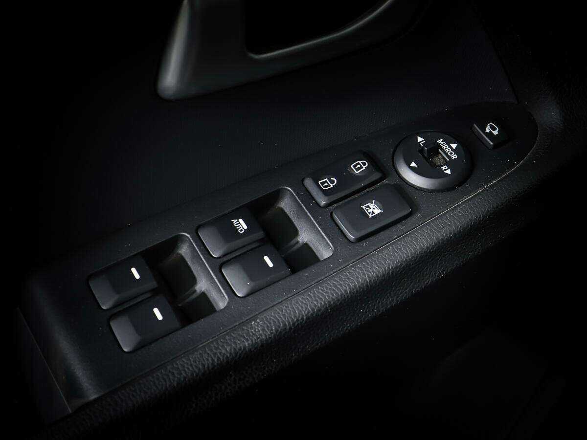 Kia Sportage с пробегом — 2012 год. Фото: #15
