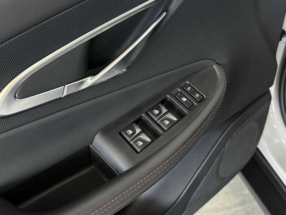 Changan UNI-T с пробегом — 2023 год. Фото: #16