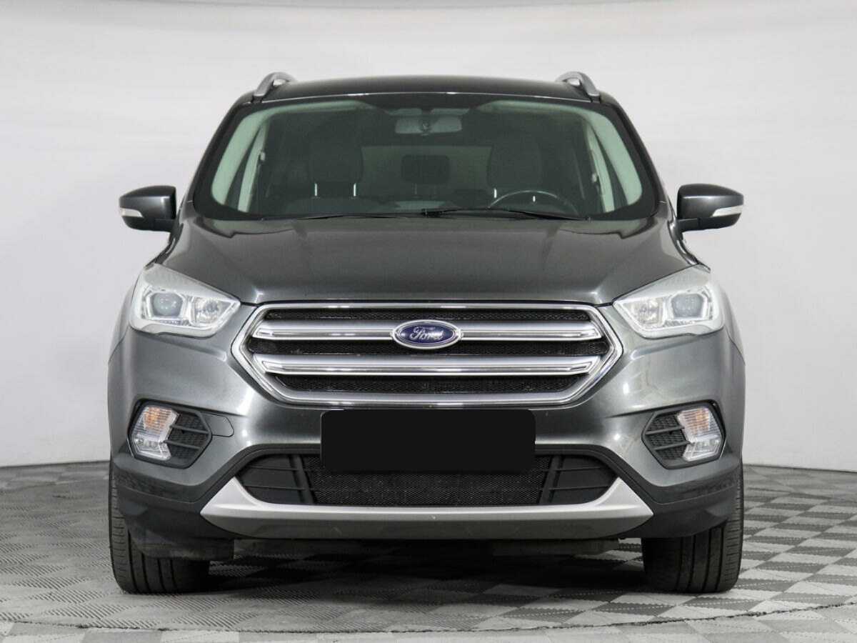 Ford Kuga с пробегом — 2018 год. Фото: #1