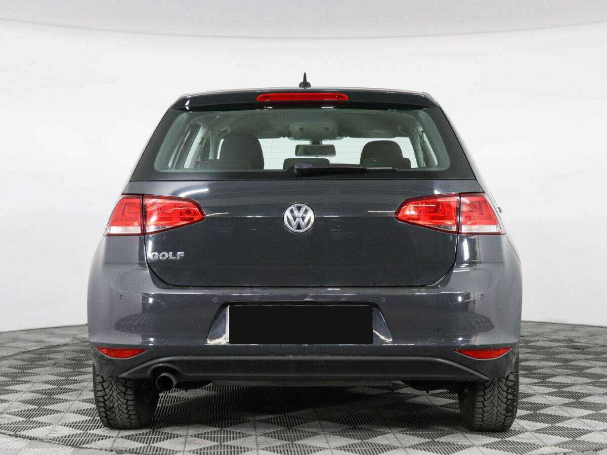 Volkswagen Golf с пробегом — 2016 год. Фото: #5