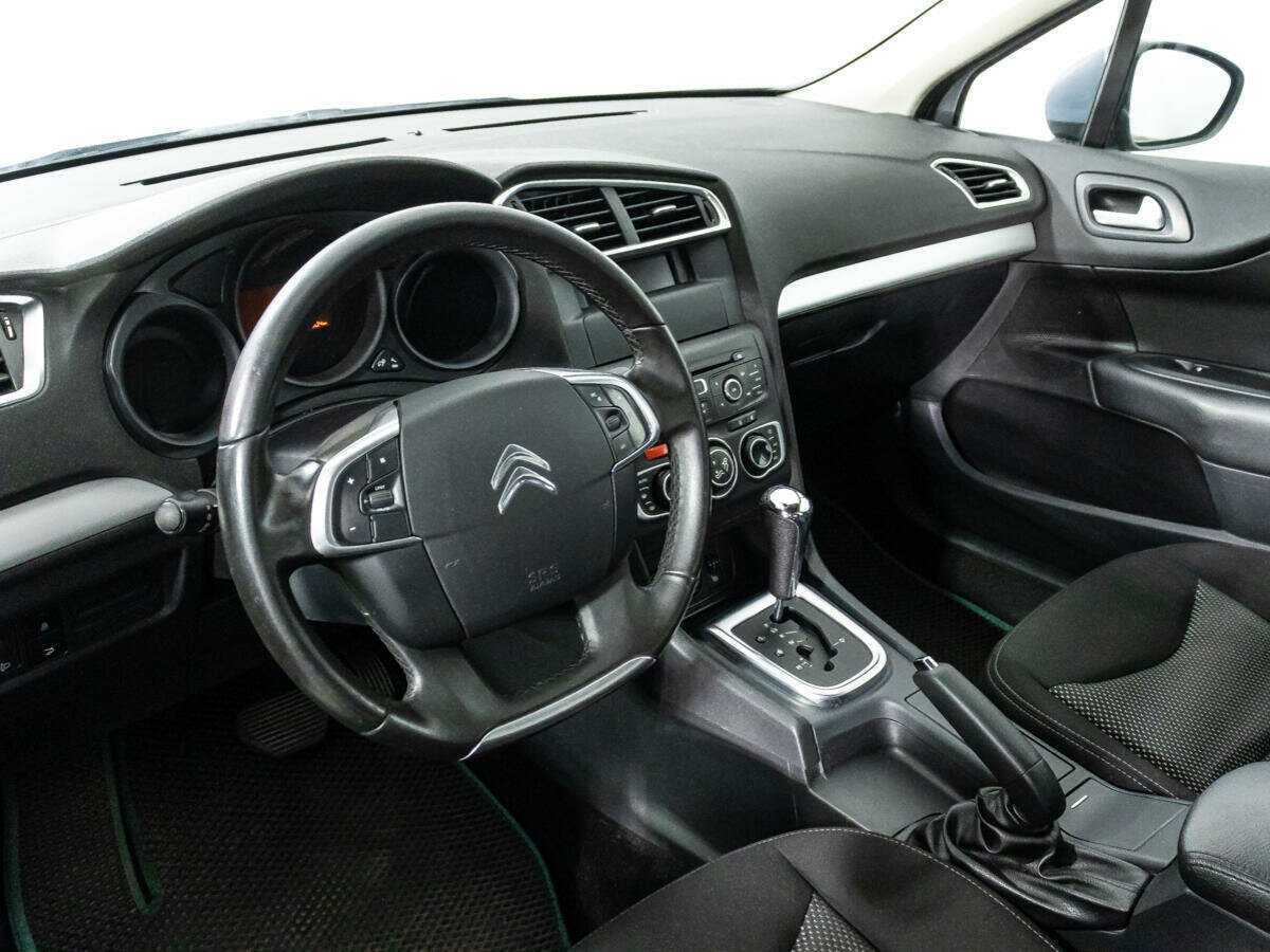 Citroen C4 с пробегом — 2014 год. Фото: #10