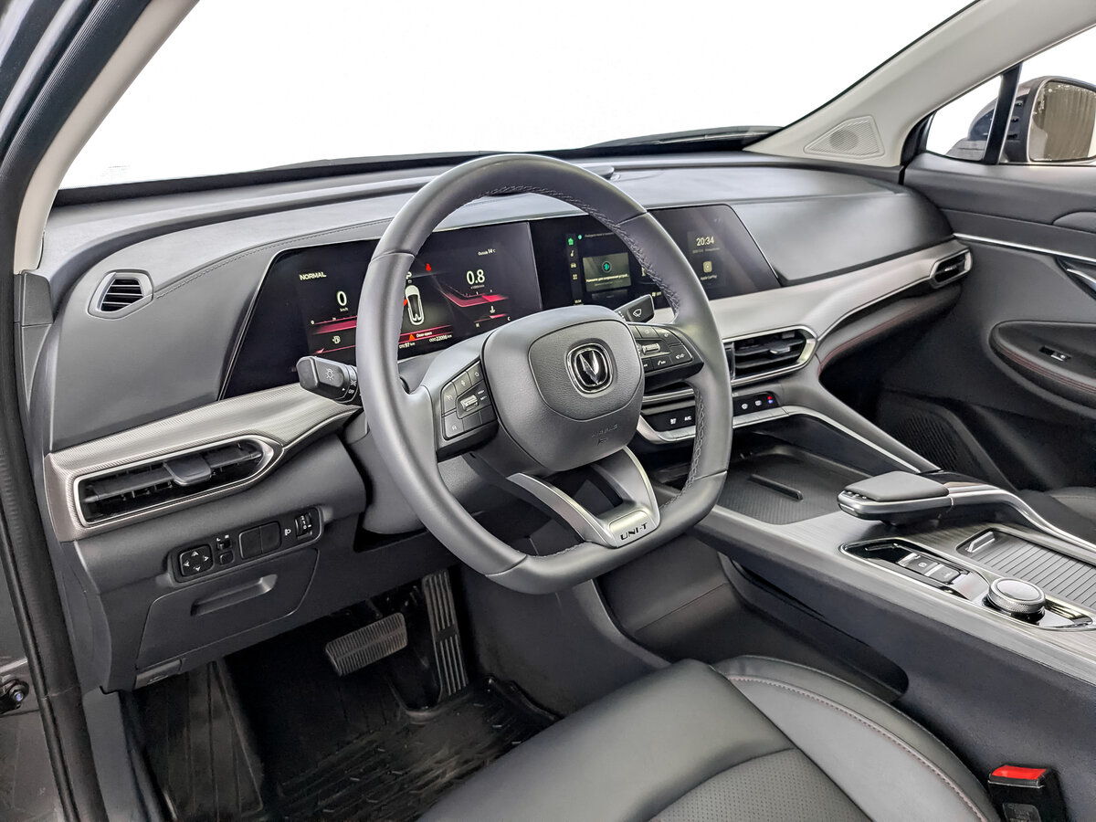 Changan UNI-T с пробегом — 2023 год. Фото: #15