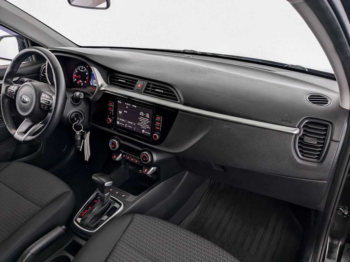 Kia Rio с пробегом — 2021 год. Фото: #10