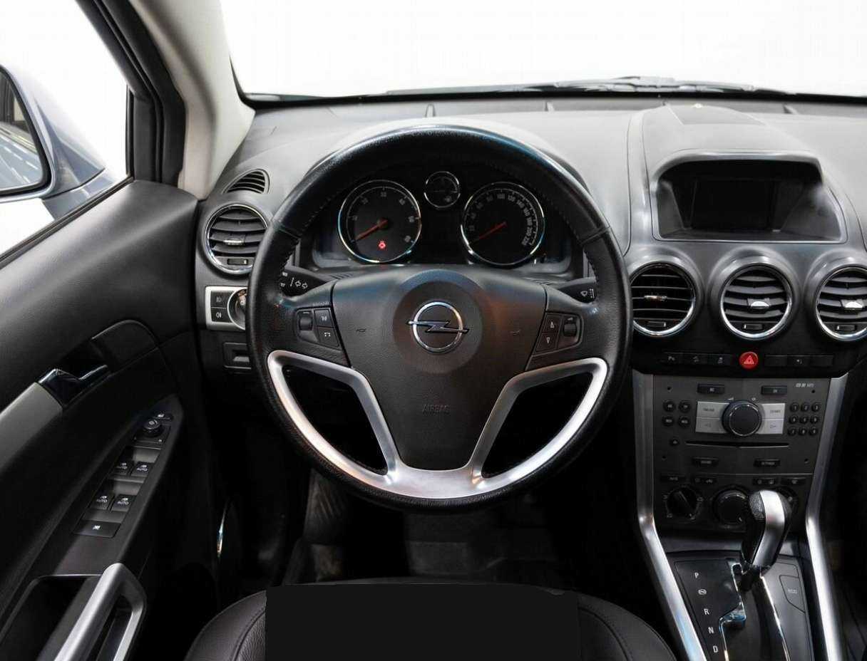 Opel Antara с пробегом — 2013 год. Фото: #13