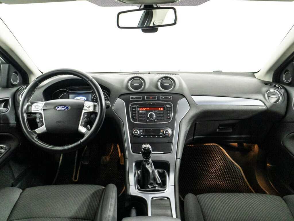 Ford Mondeo с пробегом — 2014 год. Фото: #12