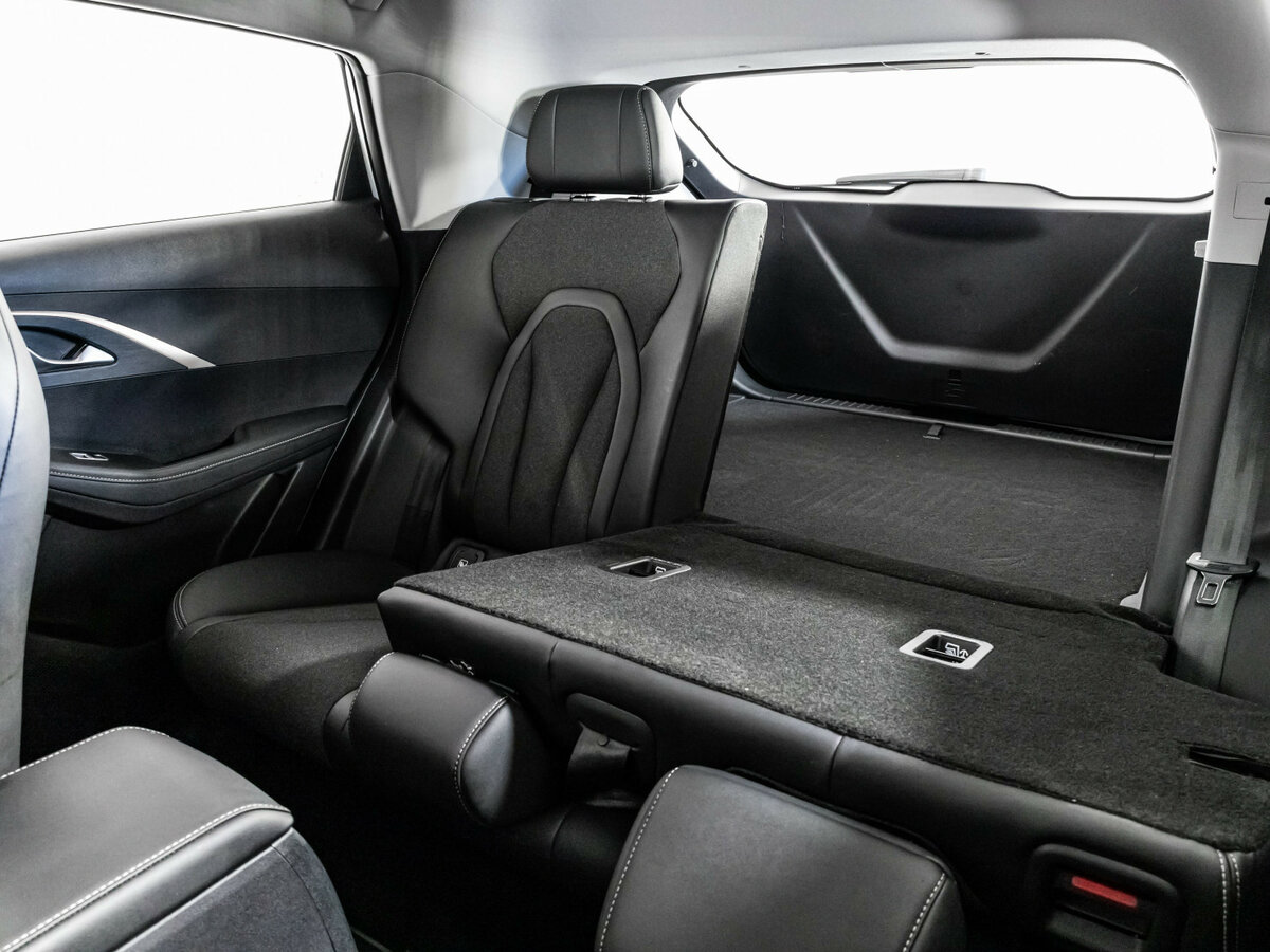 OMODA C5 с пробегом — 2023 год. Фото: #17