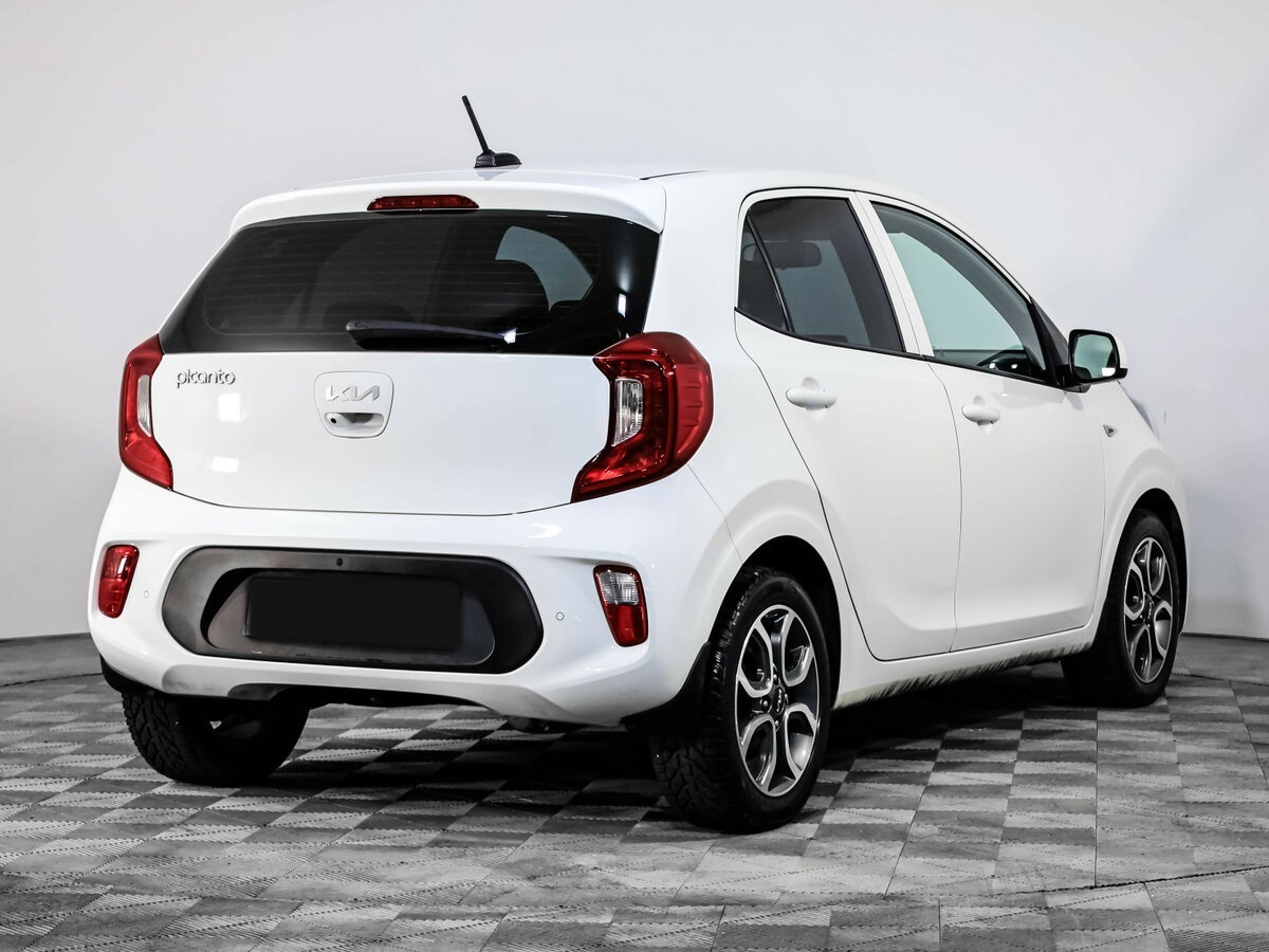 Kia Picanto с пробегом — 2022 год. Фото: #3