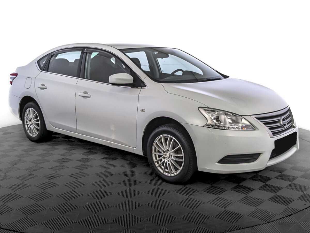 Nissan Sentra с пробегом — 2015 год. Фото: #2