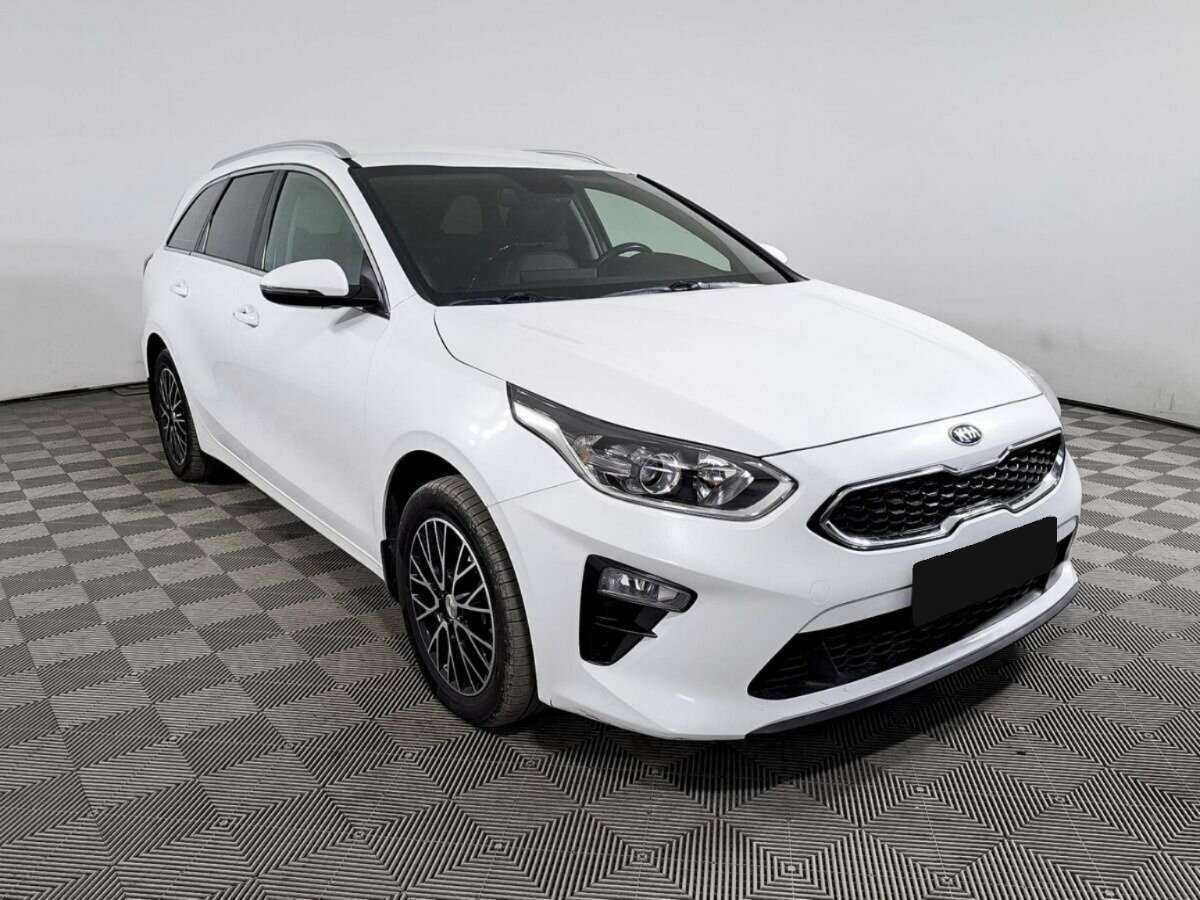 Kia Ceed с пробегом — 2021 год. Фото: #2