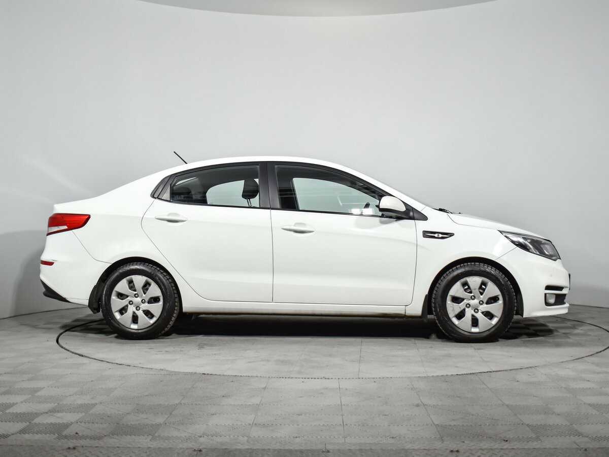 Kia Rio с пробегом — 2016 год. Фото: #3
