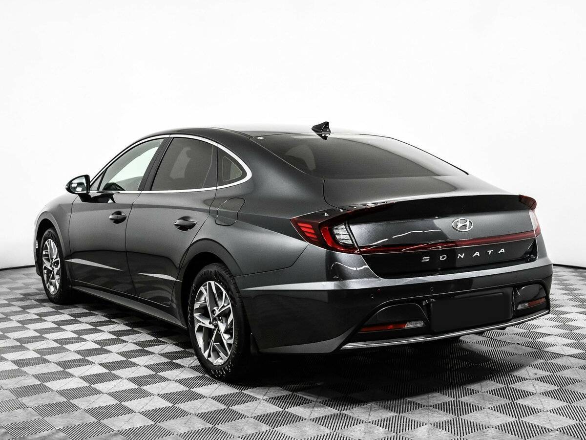 Hyundai Sonata с пробегом — 2020 год. Фото: #6
